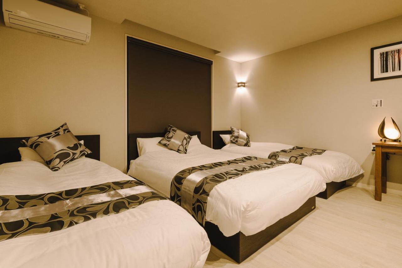 Grand Base Karatsu Ekiminami Aparthotel Kültér fotó
