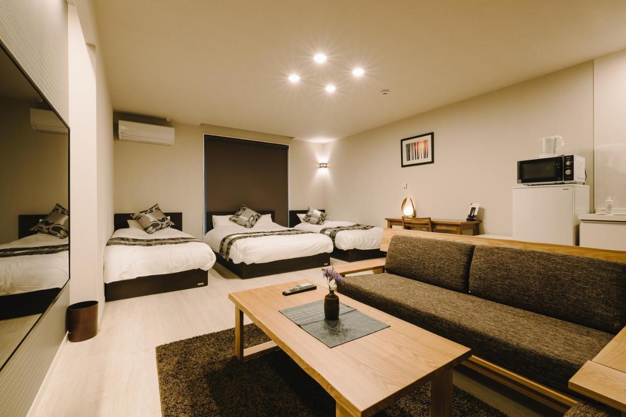 Grand Base Karatsu Ekiminami Aparthotel Kültér fotó