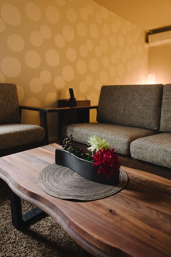 Grand Base Karatsu Ekiminami Aparthotel Kültér fotó