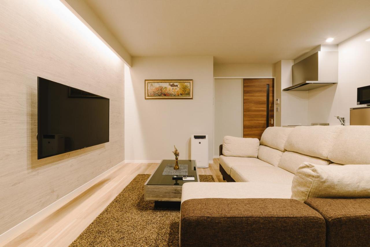 Grand Base Karatsu Ekiminami Aparthotel Kültér fotó